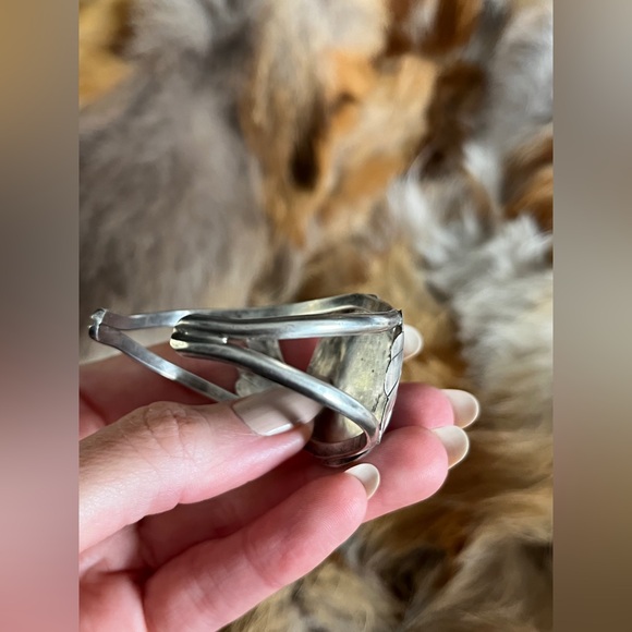 VINTAGE SILVER & TURQUOISE TRIBAL NATIVE AMERICAN CUFF BRACELET NAVAJO MEXICO - Picture 8 of 13